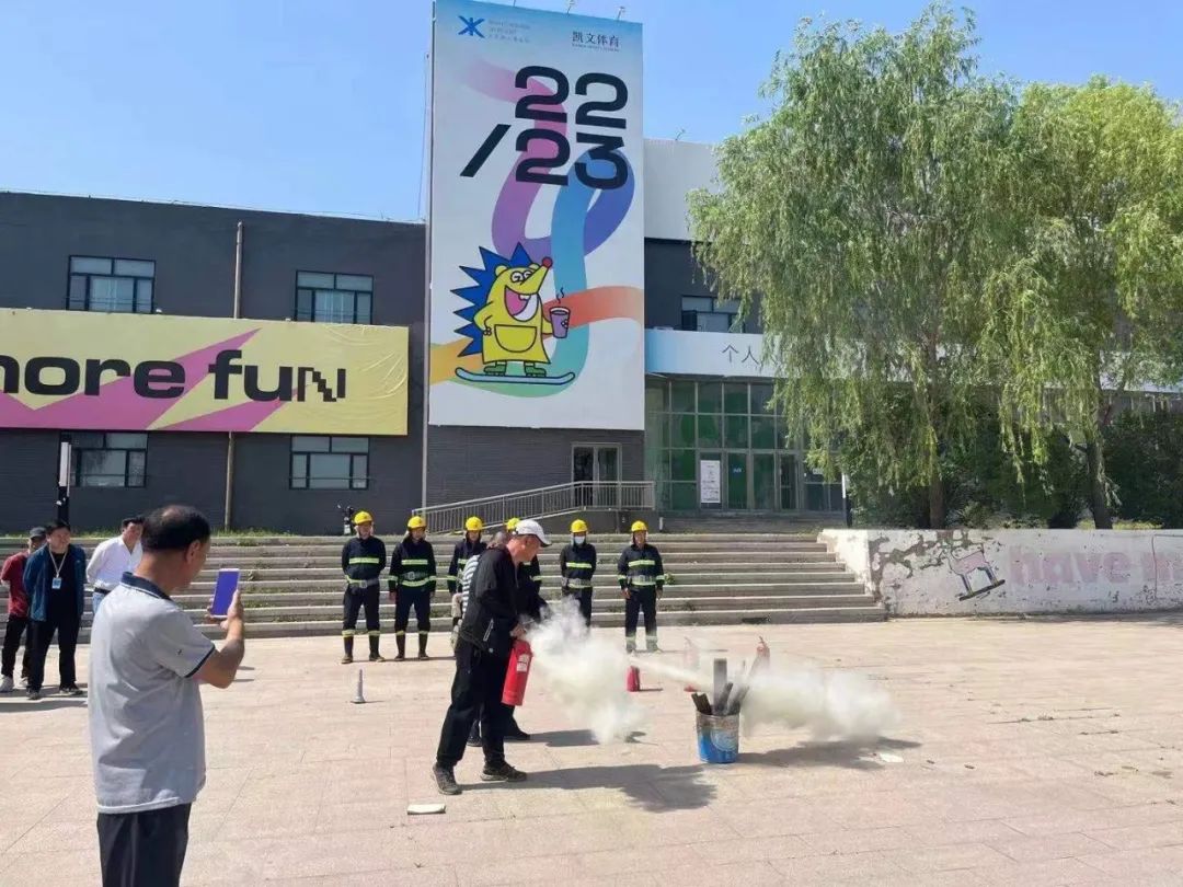 1685003865638521.jpg 1685003865638521.jpg