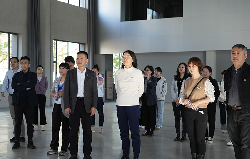 1698801679675503.jpg 1698801679675503.jpg